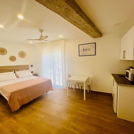 Apartamentos Cibeles Centro Historico, Nuevo Establecimiento Μέριδα Εξωτερικό φωτογραφία